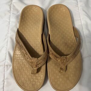 Vionic Tan Sandals with Contoured Footbed and Thong Strap